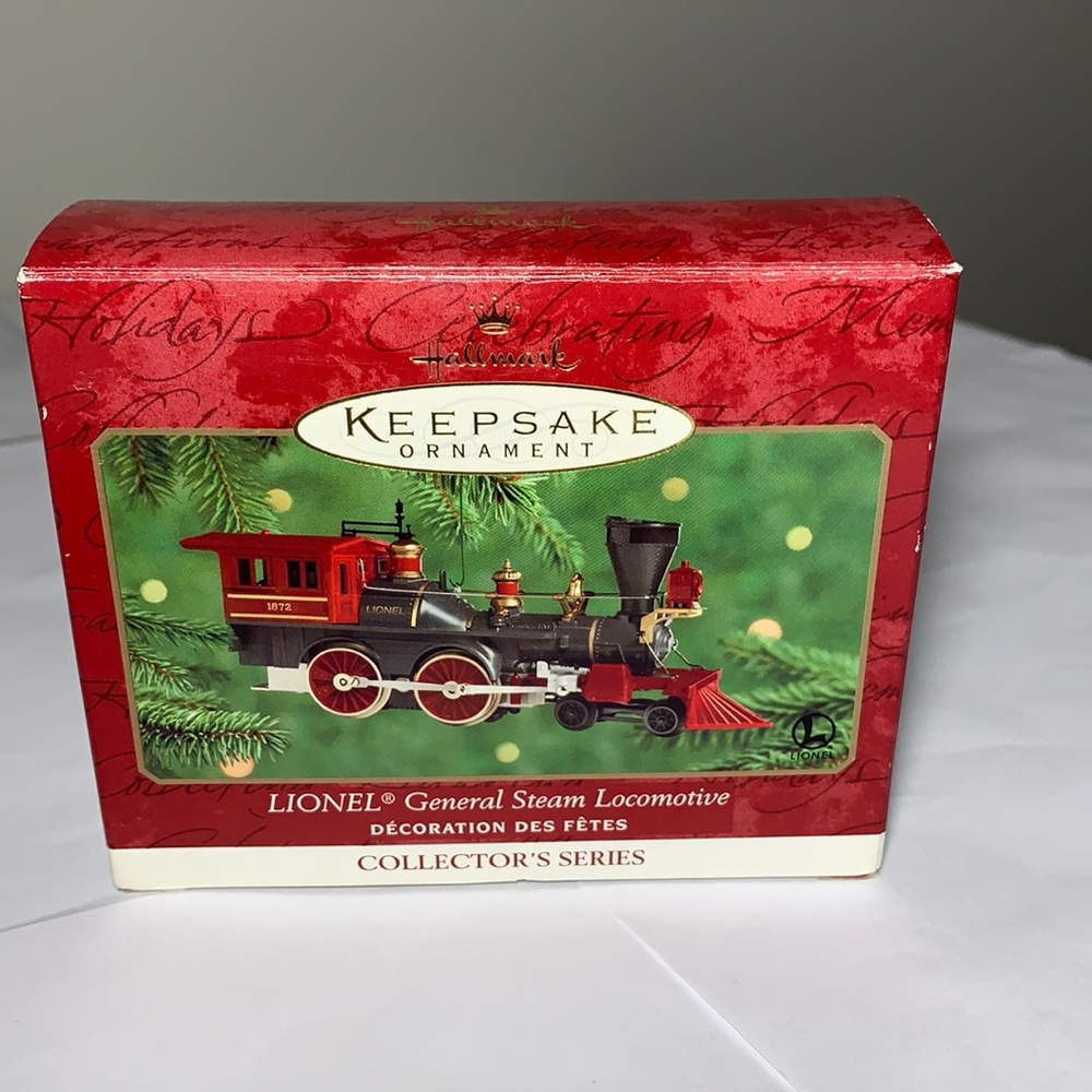 Hallmark Keepsake Ornament Lionel General Steam Locomotive 2000 Train Die-Cast